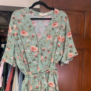 LOFT brand wrap around size 22 blouse